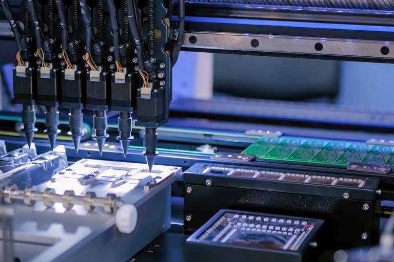 電子部品製造における静電気対策の事例